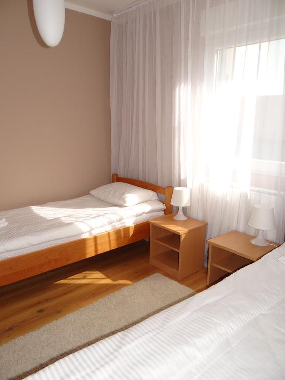 Hostel S Novi Sad Exterior photo